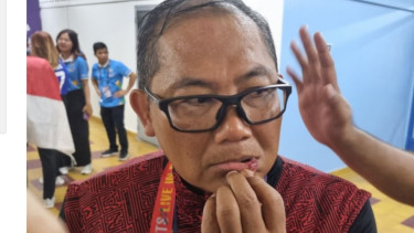 Manajer Timnas Indonesia U-22, Sumardji saat jadi korban pemukulan
