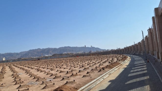 Pemakaman Baqi, Madinah, Jabal Uhud, Masjid Quba, Masjid Qiblatain di Madinah, Pemakaman Baqi, Madinah