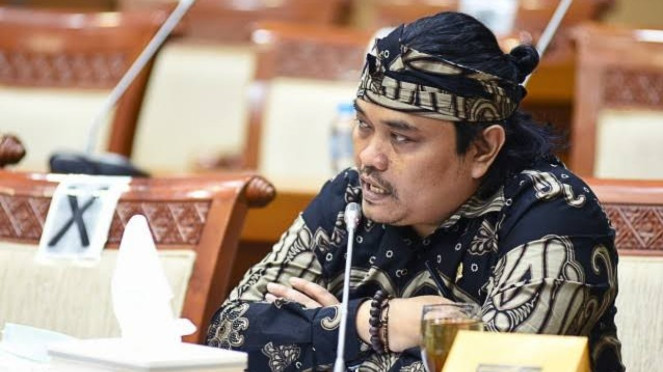 Anggota Komisi IX DPR, Nurhadi