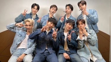 EXO.