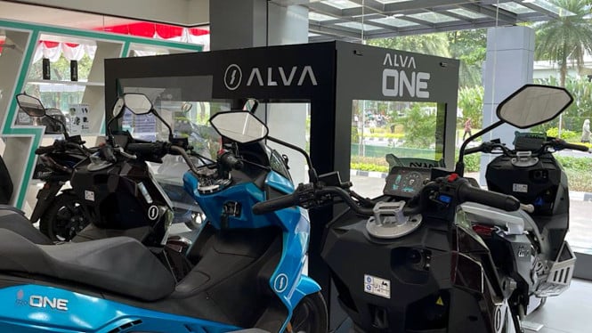 VIVA Otomotif: Diler motor listrik ALVA