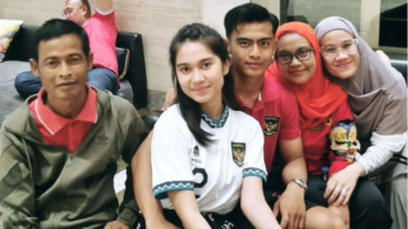 Azizah Salsha dan Orang Tua Pratama Arhan