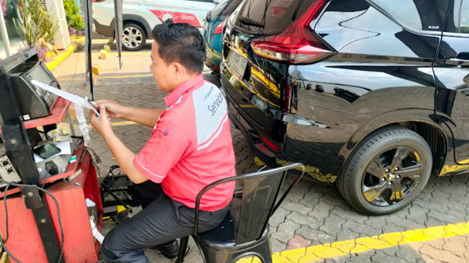 VIVA Otomotif: Uji emisi Mitsubishi Motors