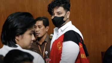 Artis sinetron, Ammar Zoni.