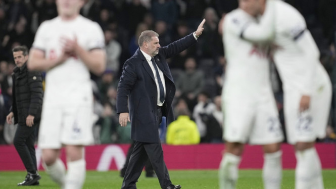 Manajer Tottenham Hotspur, Ange Postecoglou