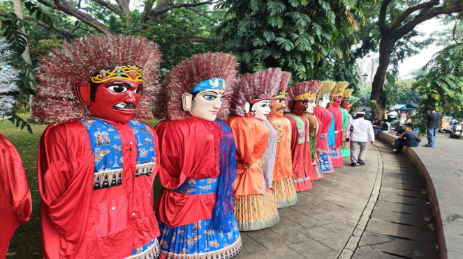 Ondel-ondel di Taman Suropati