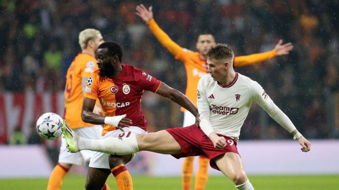 Duel Galatasaray vs Manchester United