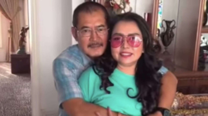 Mayangsari dan Bambang Trihatmodjo, Mayangsari dan Bambang Trihatmodjo, Pinkan Mambo, Eko Patrio, Atalia Praratya, Istri Ridwan Kamil