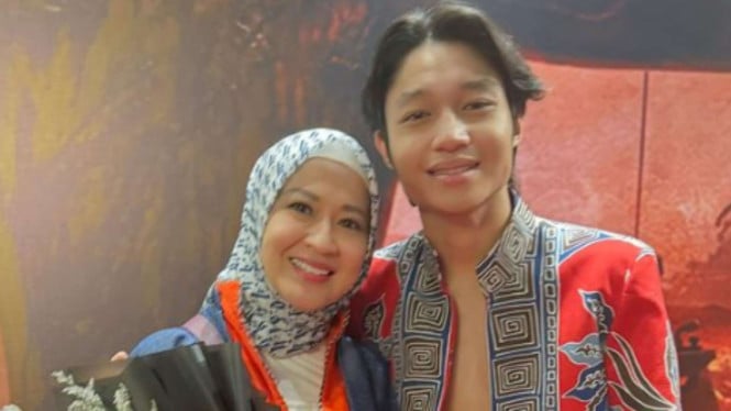 Okie Agustina dan Keisha Alvaro