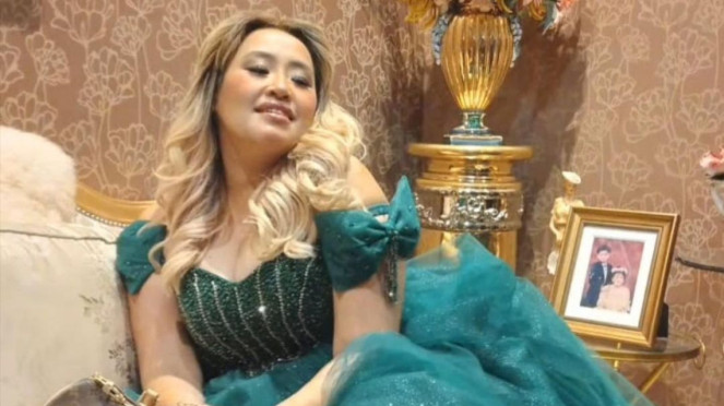 Pinkan Mambo, Mayangsari dan Bambang Trihatmodjo, Pinkan Mambo, Eko Patrio, Atalia Praratya, Istri Ridwan Kamil