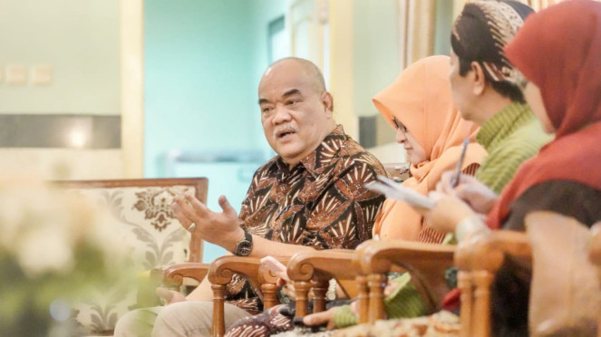 Wagub D.I. Yogyakarta (DIY), Kanjeng Gusti Pangeran Adipati Aryo Paku Alam X, 1. Hamengkubuwono, Raja Kesultanan Yogyakarta, 2. Pakubuwono, Raja Kasunanan Surakarta, 3. Paku Alam, Adipati Kadipaten Pakualaman, 4. Mangkunegara, Adipati Kadipaten Mangkunegaran