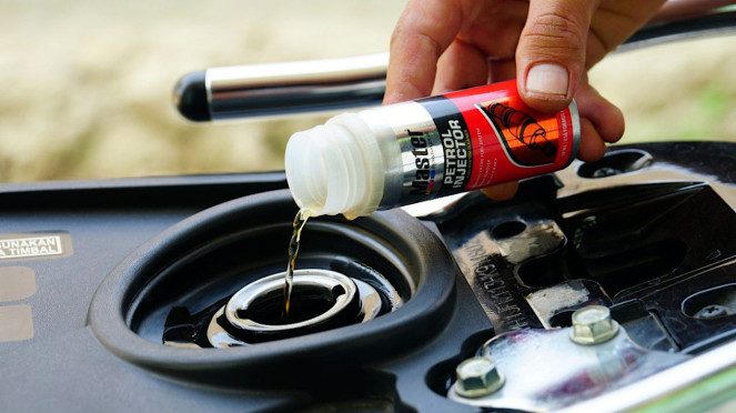 Perawatan mesin sepeda motor