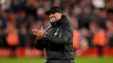 Jurgen Klopp, 1. Liverpool Resmi Umumkan Klopp Kembali ke Anfield, 2. Prediksi Juara Liga Champions Versi Superkomputer, Real Madrid Terpuruk, 3. Bojan Hodak Kritik Lini Depan Persib usai Menang Tipis dari Persis, 4. Tahan Irak 1-1, Timnas Futsal Indonesia Melaju ke Perempat Final sebagai Juara Grup
