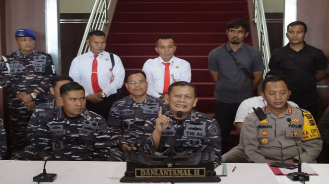 Danlantamal II Padang Laksamana Pertama TNI Syufenri 