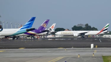 Parking stand bandara ngurah rai Bali