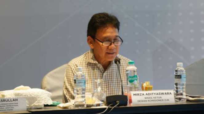 Wakil Ketua DK OJK Mirza Adityaswara.