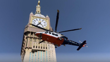 Ambulance helikopter mengevakuasi jemaah haji di sekitaran Masjidil Haram 2024  