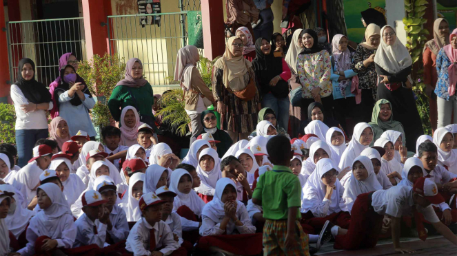 Hari Pertama Masuk Sekolah