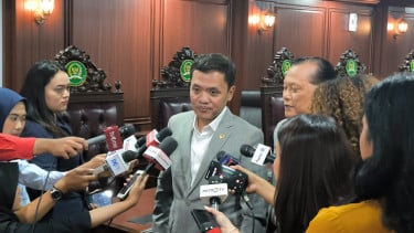 Ketua Komisi III DPR RI, Habiburokhman di Kompleks Parlemen, Senayan, Jakarta Pusat, Senin, 29 Juli 2024