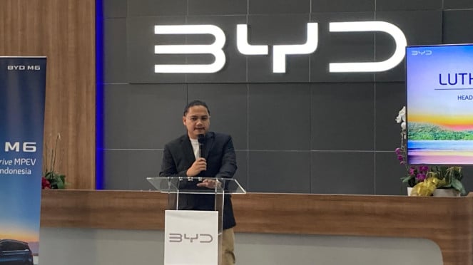 Head of PR and Government Relation PT BYD Motor Indonesia, Luther Panjaitan