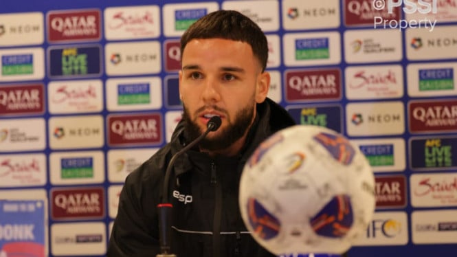 Bek Timnas Indonesia, Calvin Verdonk