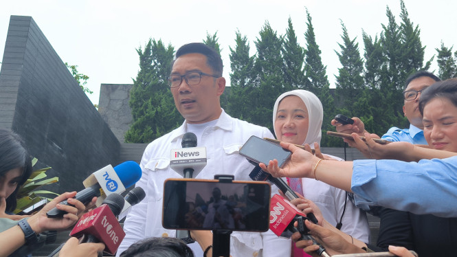 Ridwan Kamil (RK) dan istrinya, Atalia Praratya di kediamannya di Bandung, Jawa Barat 
