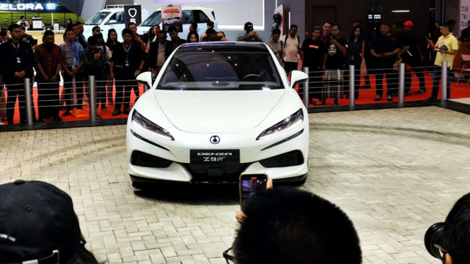 Denza Z9 GT