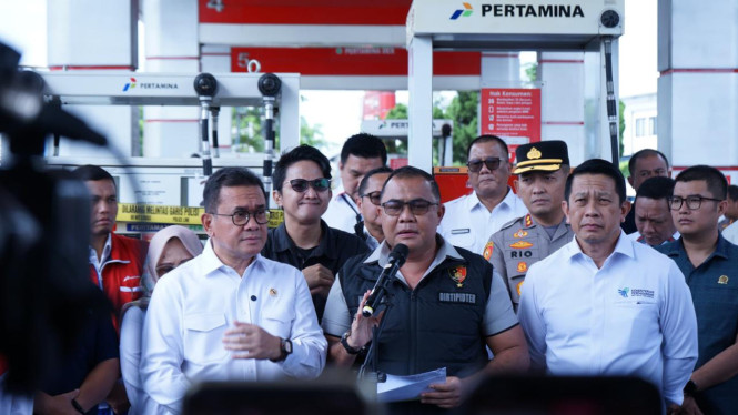 Direktur Tindak Pidana Tertentu (Dittipidter) Badan Reserse Kriminal (Bareskrim) Polri, Brigadir Jenderal Polisi Nunung Syaifuddin