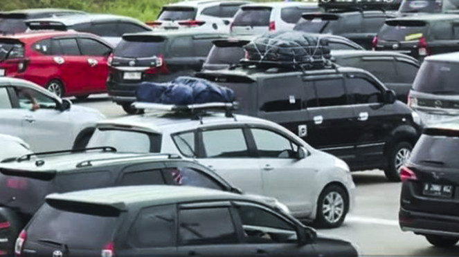 Pemberlakuan One Way Nasional di Arus Mudik 2025