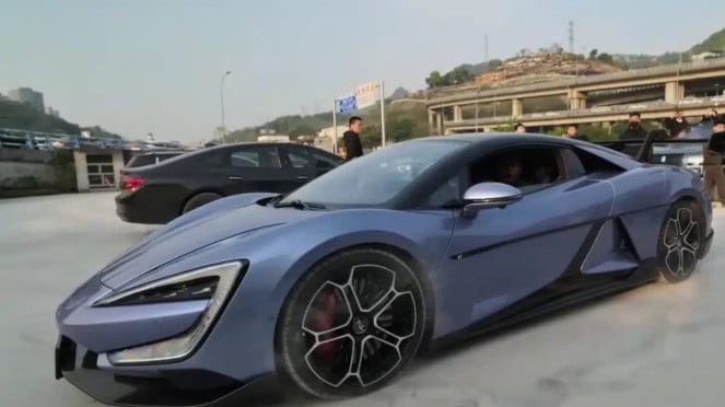 YouTuber IShowSpeed kagum dengan BYD Yangwang U9