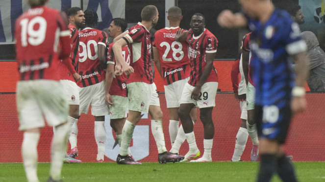 Pemain AC Milan rayakan gol ke gawang Inter Milan, Indonesia Tuan Rumah Dua Ajang Bergengsi FIBA 3x3 di Juli 2025, Pemain Real Madrid Brahim Diaz rayakan gol, Pemain AC Milan rayakan gol ke gawang Inter Milan, Gerald Vanenburg, SHin Tae-yong