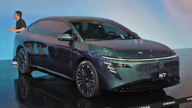 Nissan N7 mobil listrik kolaborasi Dongfeng