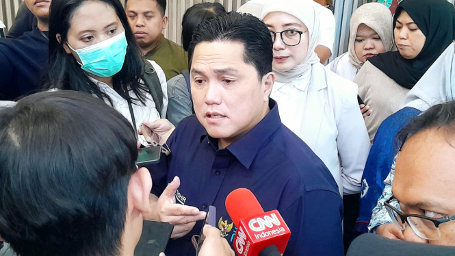 Menteri BUMN, Erick Thohir, saat ditemui di kantor Kementerian BUMN.