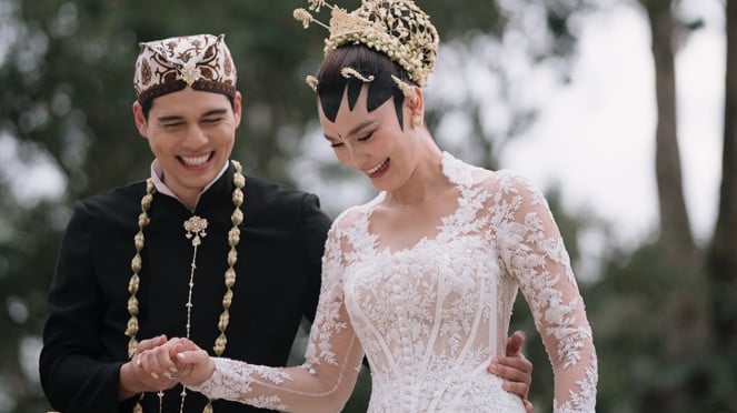 Maxime Bouttier dan Luna Maya.