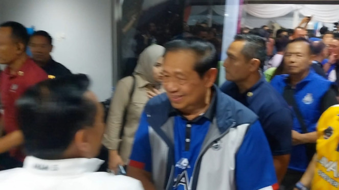 Presiden RI ke 6 SBY tonton langsung LavAni di Grand Final Proliga 2025