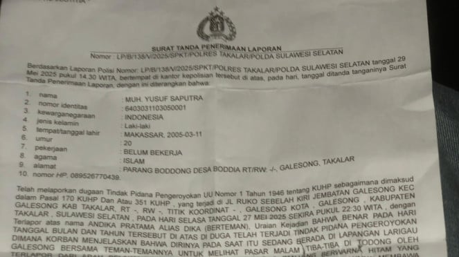 Seorang pria di Takalar mengaku jadi korban penganiayaan dan pemerasan polisi, 1. Pemuda di Takalar Dianiaya-Ditelanjangi Oknum Polisi, Dipaksa Akui Narkoba Lalu Diperas, Seorang pria di Takalar mengaku jadi korban penganiayaan dan pemerasan polisi, Ilustrasi COVID-19/virus corona, Tim DVI Polda Jabar identifikasi 14 korban tewas longsor Gunung Kuda, Cirebon., 4. Dedi Mulyadi Unggah Video Lawas Sidak Tambang Cirebon: Saya Sudah Bawel Sejak 2021, Longsor di Gunung Kuda Cirebon., 5. Buat Ulah, 100 Napi Berisiko Tinggi Dipindahkan ke Lapas Super Maksimum di Nusakambangan , 100 napi beresiko tinggi dipindahkan ke Lapas Nusakambangan (sumber foto: Dok Ditjen PAS)