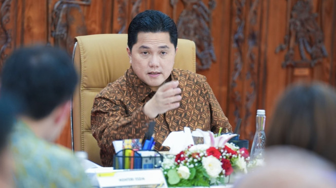 Erick Thohir, kembali menyerukan kepada para suporter Tim Nasional (Timnas) Indonesia untuk menjaga sikap selama mendukung skuad Garuda, khususnya dalam laga penting melawan Timnas China.