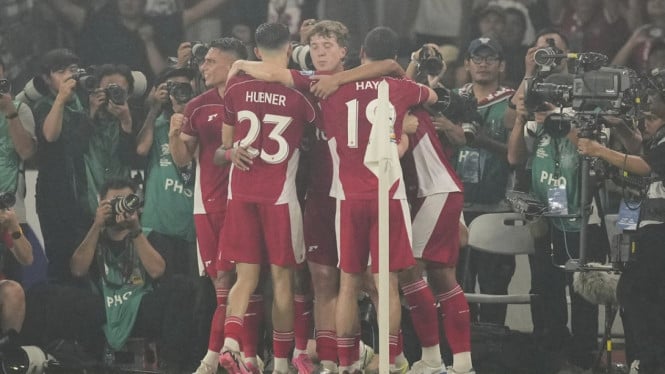 Pemain Timnas Indonesia rayakan gol Ole Romeny