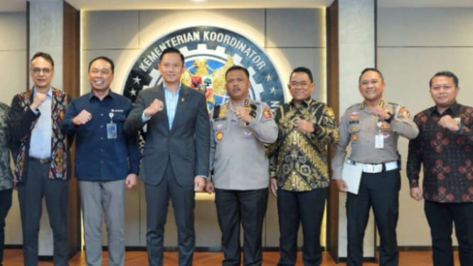 Agus Yudhoyono bersama Jasa Marga