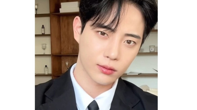 Model Kim Jong-seok Meninggal 