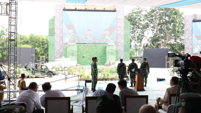 VIVA Militer: Menhan Sjafrie Sjamsoeddin cek kesiapan Indo Defence 2024
