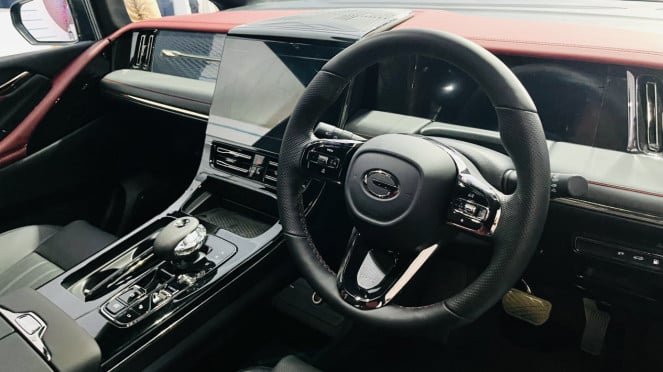 Interior GAC E9