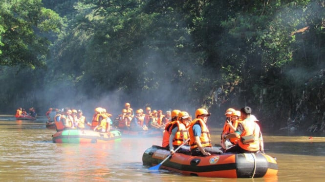 Arung Edukasi Ciliwung: Satukan Alam, Budaya, dan Masa Depan