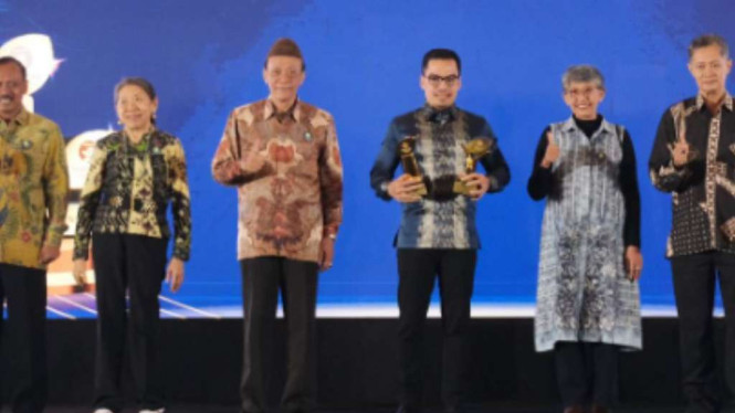 Penghargaan Ajang TOP CSR Awards 2025.