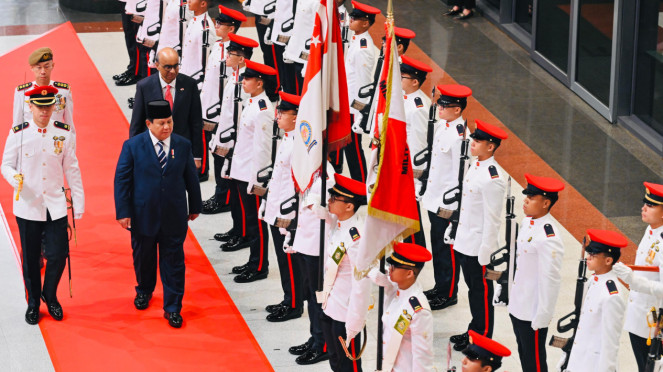 Presiden Prabowo Disambut Upacara Kenegaraan di Parliament House Singapura