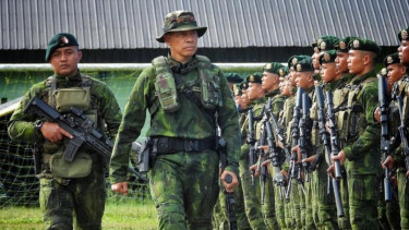 Panglima Koops Habema, Mayjen TNI Lucky Avianto di Papua.