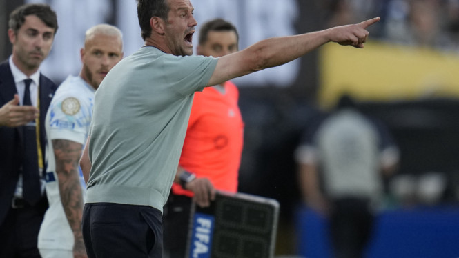 Pelatih Inter Milan, Cristian Chivu