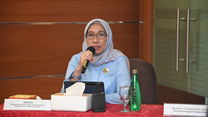 Deputi Bidang Penjaminan Mutu Pengembangan Kapasitas dan Pembelajaran ASN, Army Winarty