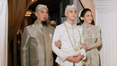 Maia Estianty, Ahmad Dhani dan Al Ghazali, Ahmad Dhani dan Maia Estianty., El Rumi dan Syifa Hadju, Andre Rosiade (tengah), Erika Carlina.