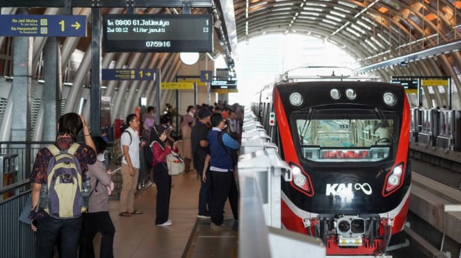 Penumpang LRT Jabodebek [Humas LRT Jabodebek]